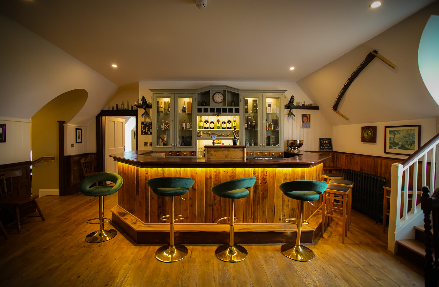 The Newhall Mermaid’s Bar